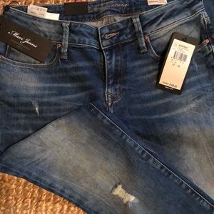 Mavi Jeans - distressed size 27